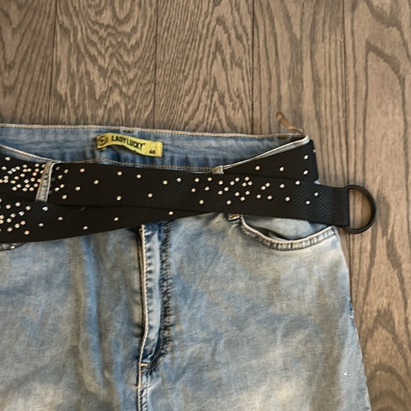 Beautiful jeans by Lucky Lady🍀🍀🍀 - Picture 3 of 16